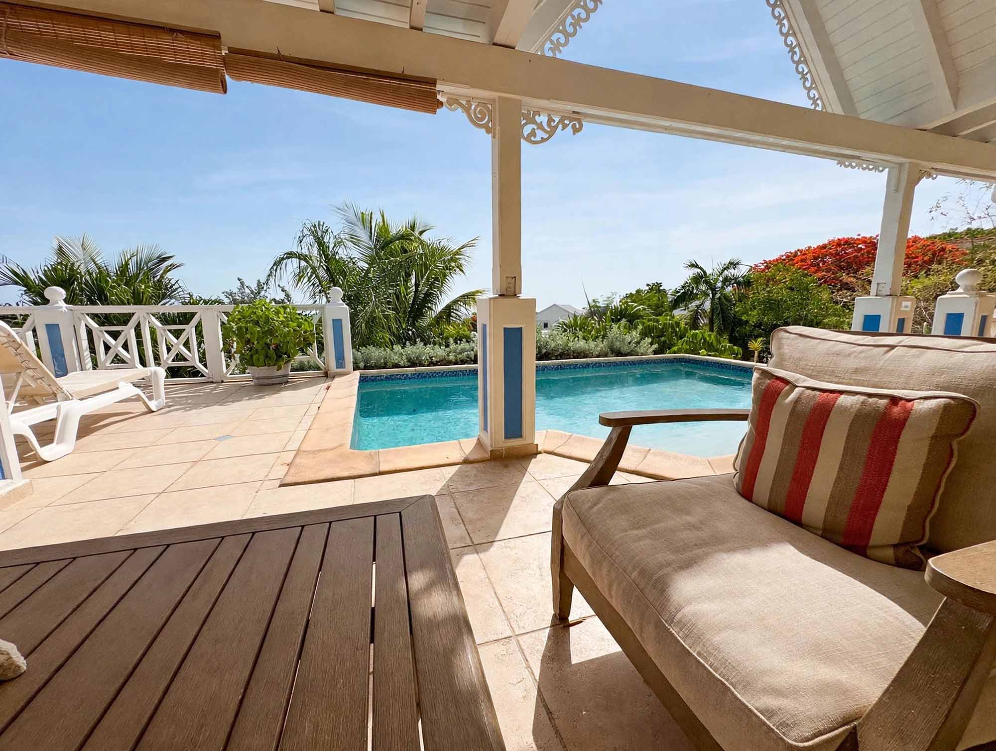 villa-jade-outside-living-area