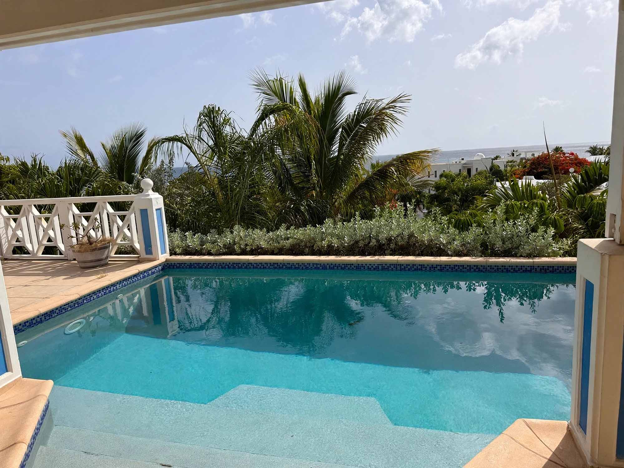 villa-jade-pool-2